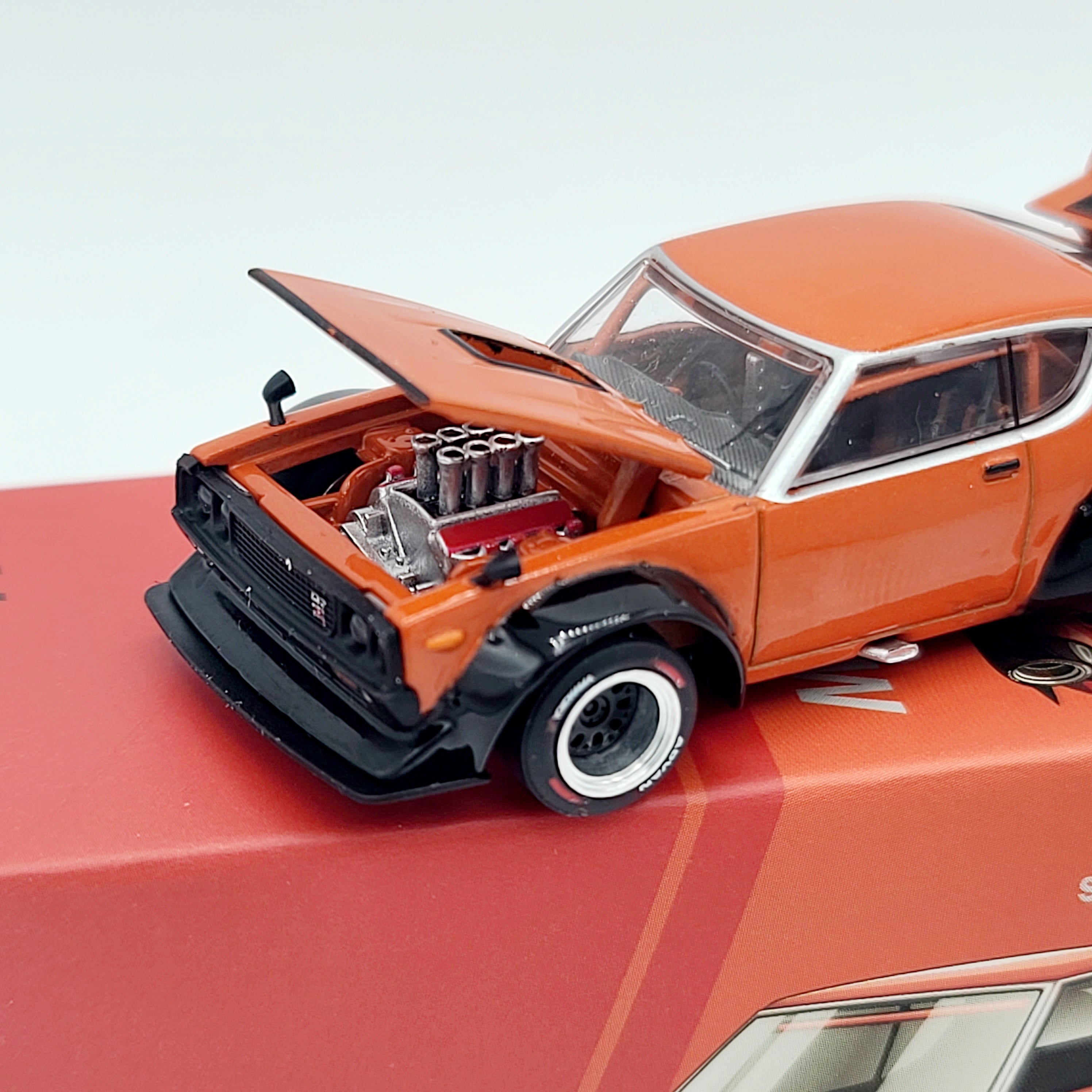 Pop Race Nissan Skyline GT-R V8 Drift Kenmeri - 1:64 scale, Orange (2025 Limited Edition)